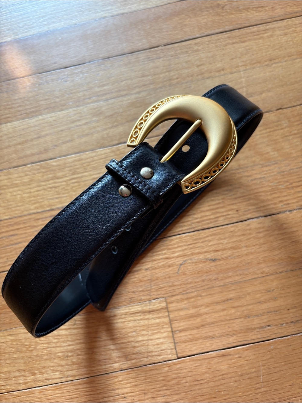 vintage creaciones grau black leather belt with gold buckle